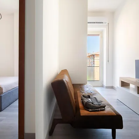 Mr Brown Home And Suites