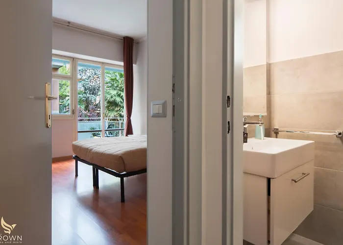 Guest house Mr Brown And 4*