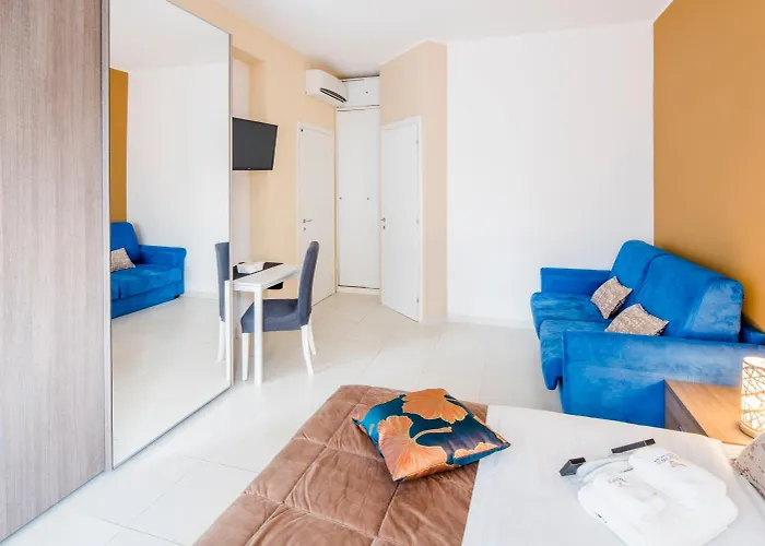 Guest house Mr Brown And 4*